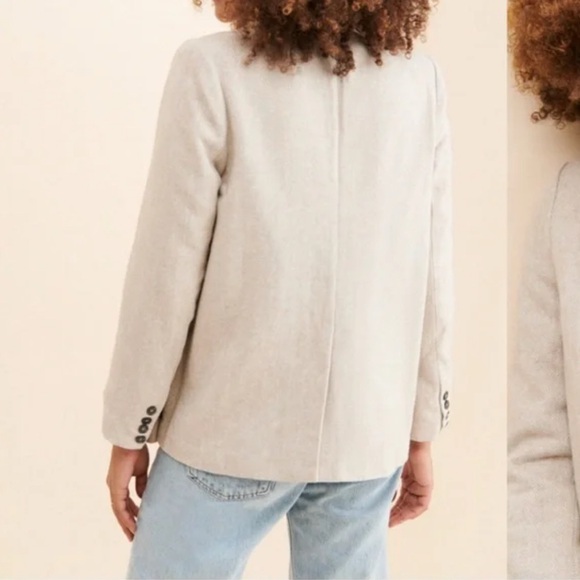 ASTR Oversized Wool Blazer - Picture 3 of 8